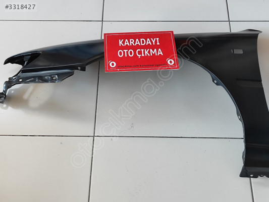Toyota Corolla sol çamurluk 93-98 Ae101 delikli