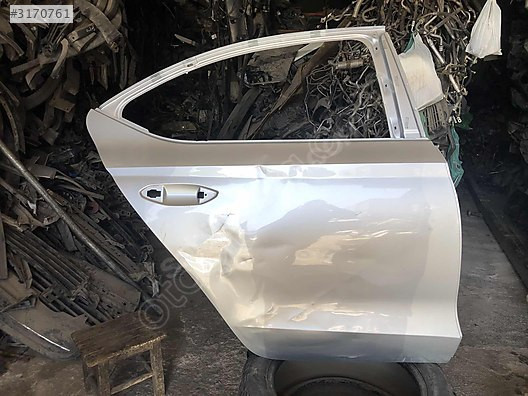 2018 Octavia sağ arka kapı