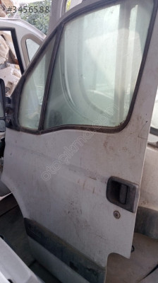 RENAULT MASTER 2 SOL ÖN KAPI GÜÇMANLAR