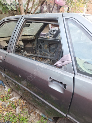 Renault 21 Concorde sol arka kapı