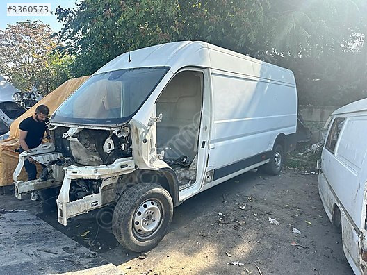 PEUGEOT BOXER 2017 (KESME) TAVAN ARKA ŞASİ ÇAMURLUK