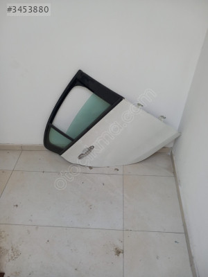 Fiat egea sağ arka kapı