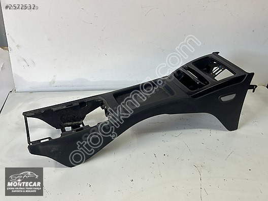 BMW E92 ARKA KOLTUK ORTA KONSOL MONTECAR
