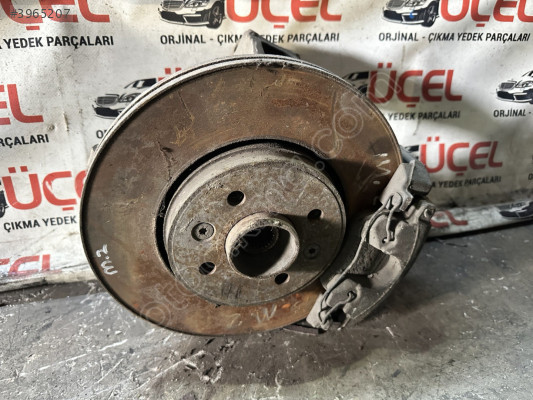 RENAULT MEGANE 2 SAĞ SOL TAŞIYICI-KALİPER ÜÇEL OTO ÇIKMA BURSA