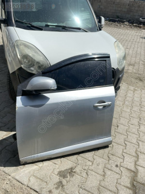 Renault Fluence Sol Ön Kapı Hatasız dolu