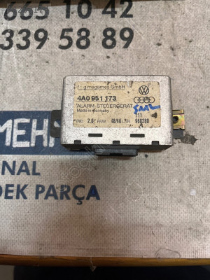 ÇIKMA AUDI A6 4A0 951 173 4A0951173 ALARM BEYNİ