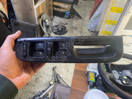 1999-03 VW GOLF 4 SOL ÖN 4’LÜ CAM DÜĞMESİ ORJ ÇIKMA