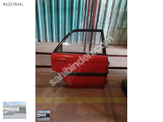 OTO CEMDEN ÇIKMA MAZDA 323 HB SAĞ ARKA KAPI