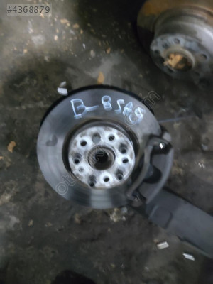 VOLKSWAGEN PASSAT B8 SAĞ TAŞIYICI