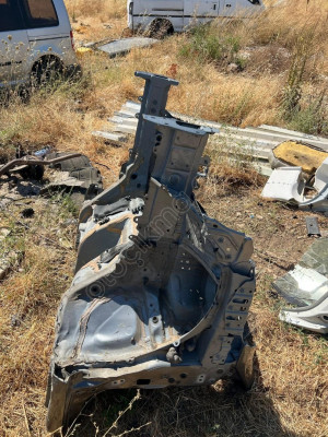 CLİO 5.5 ÖN ŞASİ ORJİNALL ÇIKMA PARÇAA