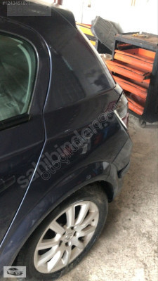 OPEL ASTRA H HB SOL ARKA ÇAMURLUK