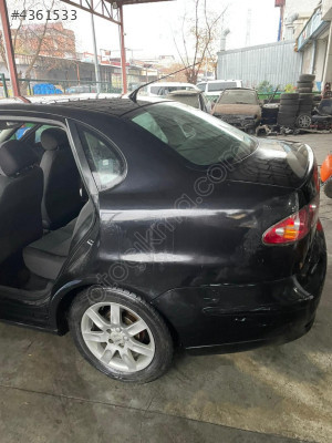 SEAT CORDOBA SOL ARKA ÇAMURLUK ORJİNAL ÇIKMA