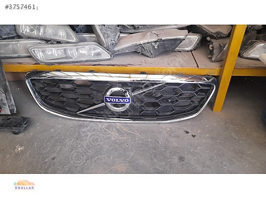 VOLVO V40 PANJUR 'ÜNALLAR OTO ÇIKMA YEDEK PARÇA' DA
