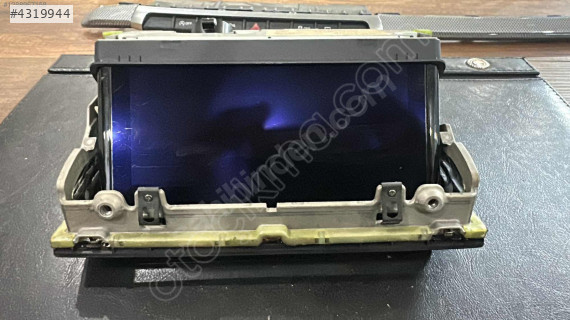 8v0857273p Audi a3 navigasyon ekran orjınal