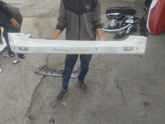 COURİER ARKA TAMPON ORJİNAL ÇIKMA