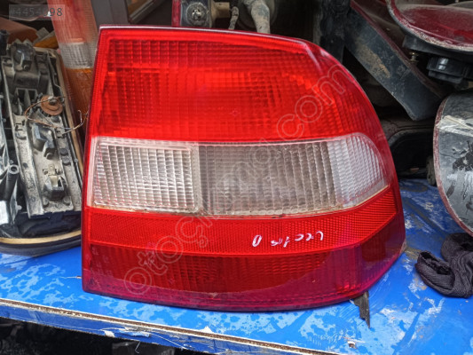 Opel Vectra B sağ arka stop