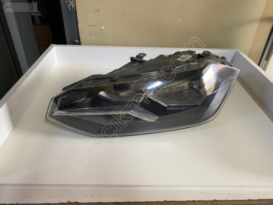 Vw Polo Sol Far Siyah 2017-2020 2G1941005