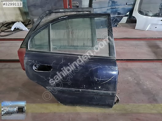 OTO CEMDEN ÇIKMA MİTSUBİSHİ CARİSMA SAĞ ARKA KAPI