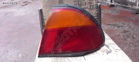 Mazda familia sağ arka stop