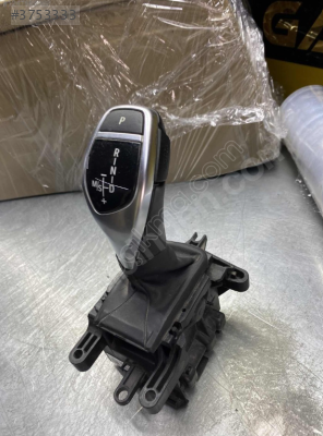BMW F10 M5 Vites Kolu