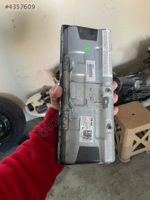 VOLKSWAGEN GOLF 7 DİZ AİRBAG 5G1 880 841