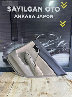 Honda civic Fb7 sağ arka kapı döşemesi