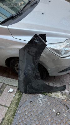 RENAULT CLİO 5 SAĞ ÇAMURLUK SIFIR İTHAL