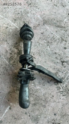 1998 MİTSUBİSHİ L200 ÇIKMA ORJİNAL VİTES KOLU