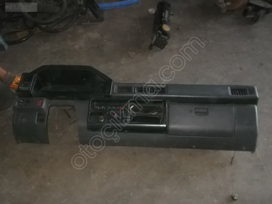 MITSUBİSHİ L300 KOMPLE GÖĞÜS ÇIKMA TEMİZ