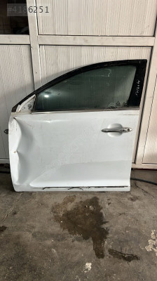 Kia sportage sol ön kapı orjinal boyasız dolu