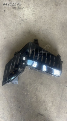 Clio 5-V Sağ Gündüz Far Lambası 2020- 266002703R -Renault Mais