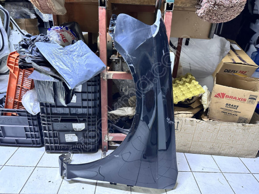 Audi A3 HB Sol Çamurluk 2013-2019 8V0821105G