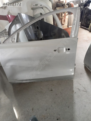 2024 model fokus sol kapı