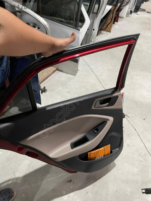 HYUNDAİ İ20 SOL ARKA KAPI BOŞ ORJİNAL ÇIKMA