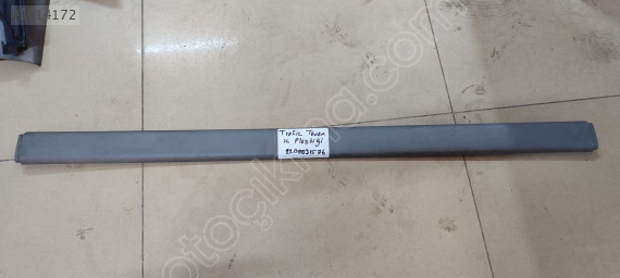 Renault Trafic tavan iç plastiği 8200031576
