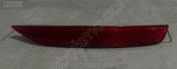 VOLKSWAGEN SCİROCCO SAĞ ARKA REFLEKTÖR