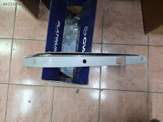 Mercedes W211 ön tampon bandı sağ 2118801012