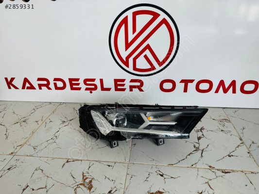 Audi Q7 sağ ön far (cam kırık)