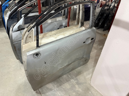 KİA RİO ÇIKMA ORJİNAL SOL ÖN KAPI BD1