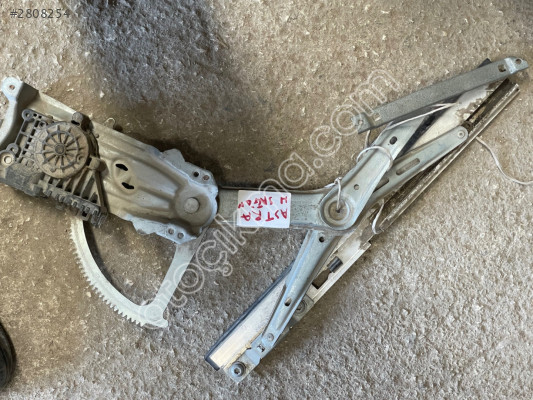 Opel Astra H Sağ Ön Cam Krikosu (Motor Hariç) GM Orijinal 5140074