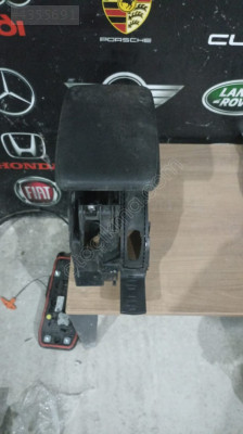 1K5864251C VW JETTA ORTA KONSOL