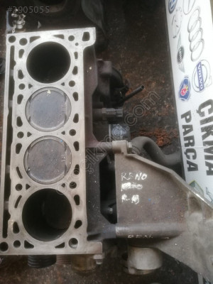 reno laguna2 f4c  1.8 16 valf yarım motor