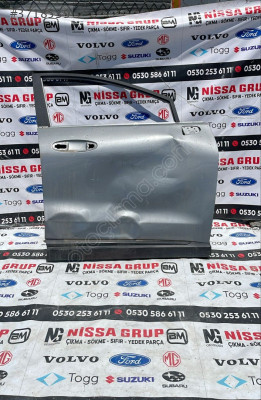 FORD PUMA SAĞ ÖN KAPI ORJİNAL ÇIKMA