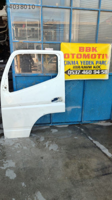 mitsubishi canter 711 çıkma sol ön kapı az hasarlı