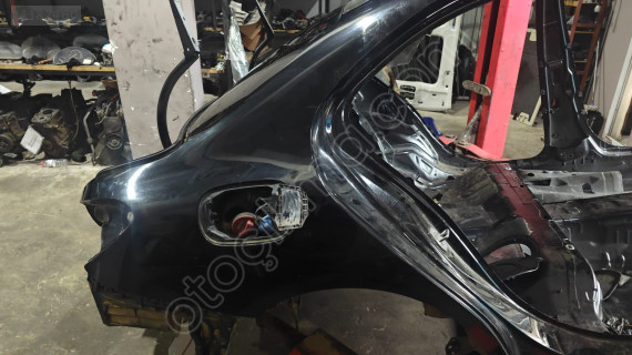 2017 MERCEDES W205 C KASA SAĞ KESME ÇAMURLUK