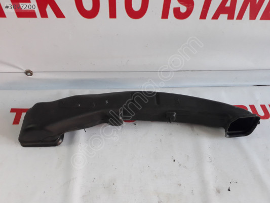 Mercedes C 205 HAVA KANALI SAĞ ÖN A2058310600