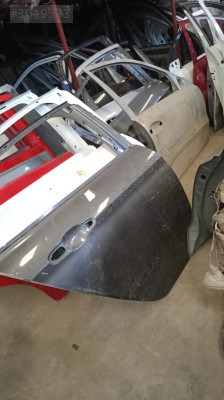 fiat egea sağ arka kapı