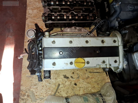 ÖZMEN OPEL VECTRA B ÇIKMA SİLİNDİR KAPAĞI