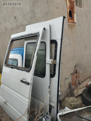 Sprinter 313 BAGAJ KAPAĞI