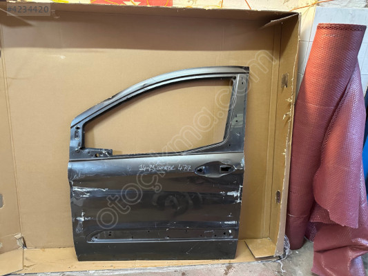 Ford Courier sol ön kapı 2014-2023 füme